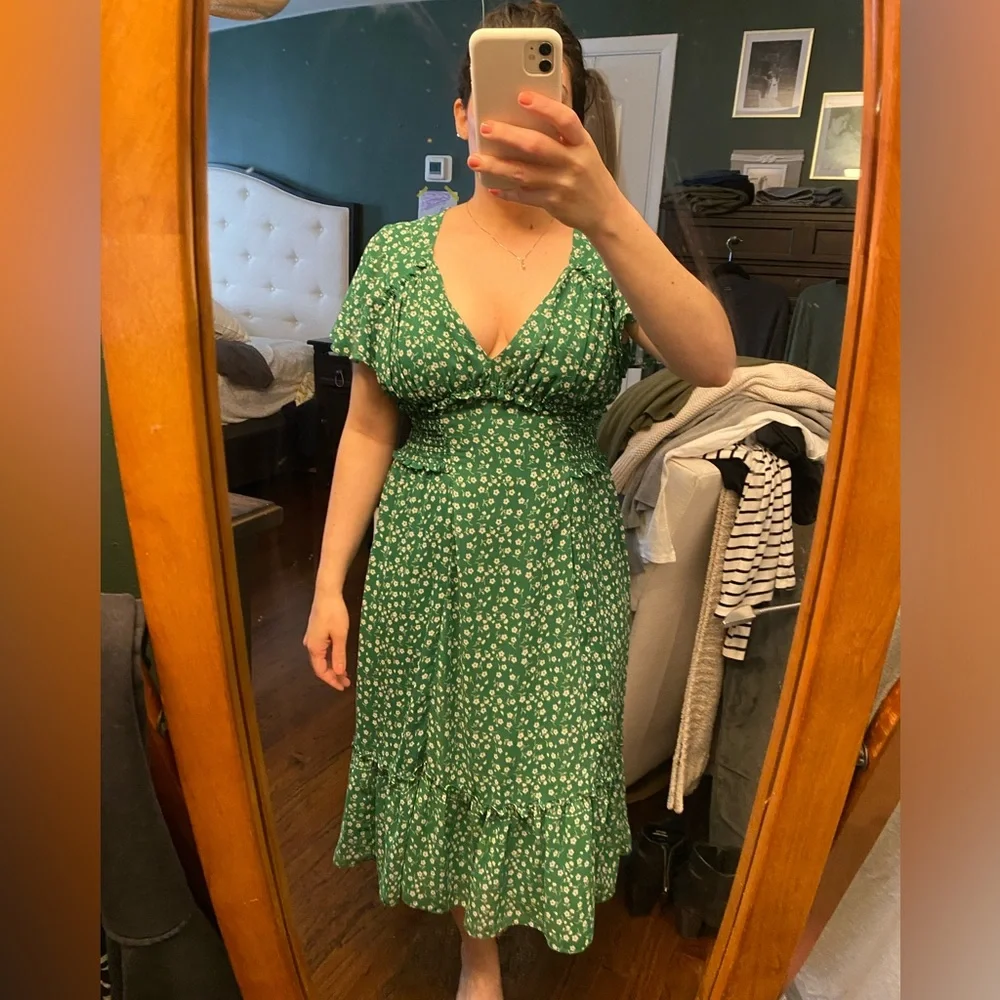 Max Studio- Green Floral Midi Dress flowy lightweight spring M? SIZE TAG MISSING - Picture 2 of 16